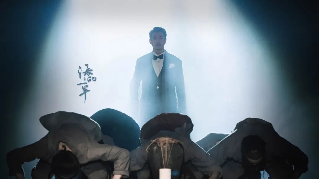 “西装男团”登场！看舞者“起飞”名场面！